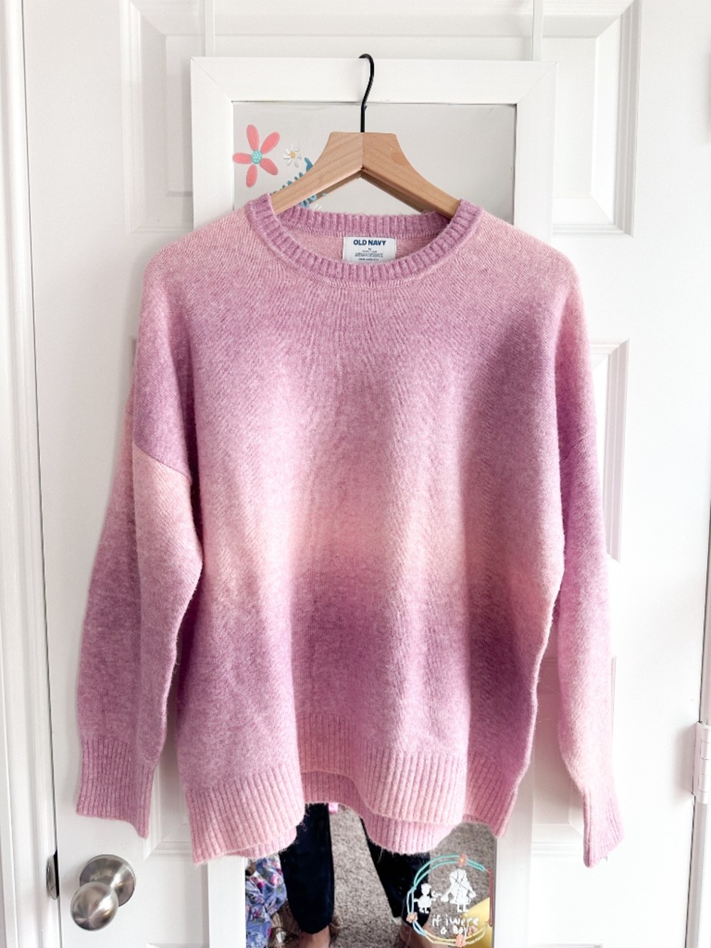 Old Navy Pink Ombre Crew Sweater - Gradient Fuzzy M
